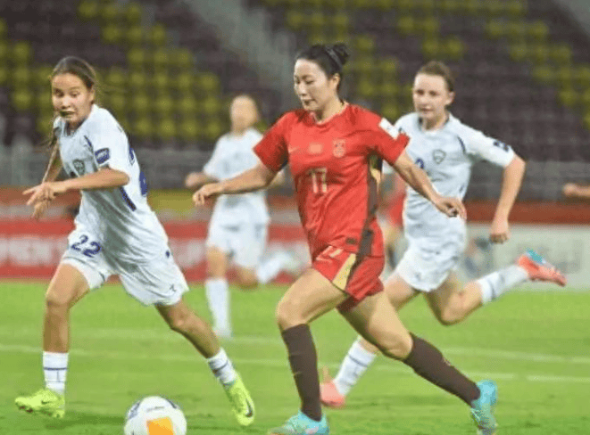 华体会体育官方入口-2:1险胜乌兹别克！中国U20女足晋级，硬仗日本成照妖镜